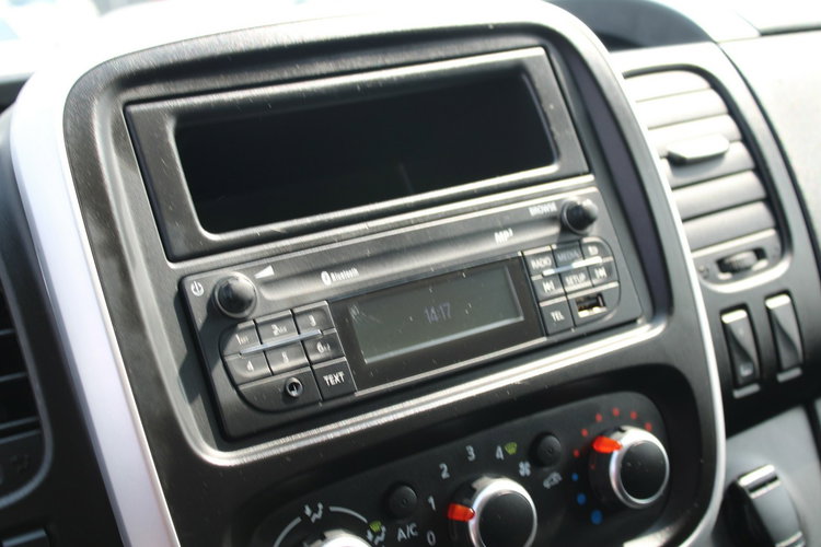 Renault Trafic L2H1 VAN Vat-1 F-Vat Gwarancja zdjęcie 15