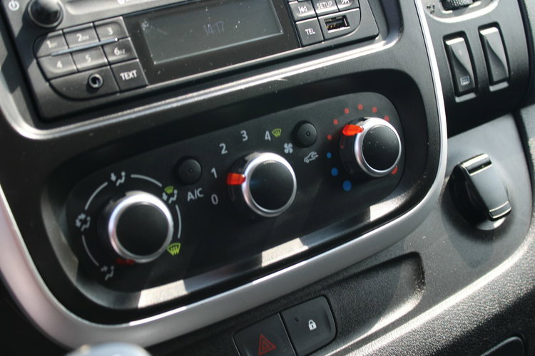 Renault Trafic L2H1 VAN Vat-1 F-Vat Gwarancja zdjęcie 16