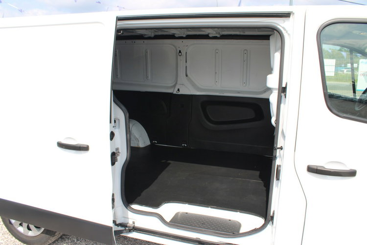 Renault Trafic L2H1 VAN Vat-1 F-Vat Gwarancja zdjęcie 21