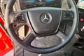 samochód ciężarowy Mercedes zdjęcie 30