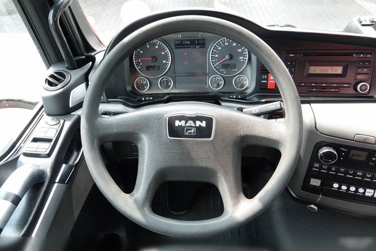 MAN TGS 35.360 / 8x2-4 / LAWETA + HDS HIAB 166 E-2 / OŚ PODNOSZONA / 4 OSIOWY / NAJAZDY HYDRAULICZNE / WCIĄGARKA / POMOC DROGOWA / EEV zdjęcie 46