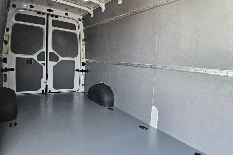 Volkswagen Crafter L3H2 74999zł NETTO 2.0TDi/140KM zdjęcie 19