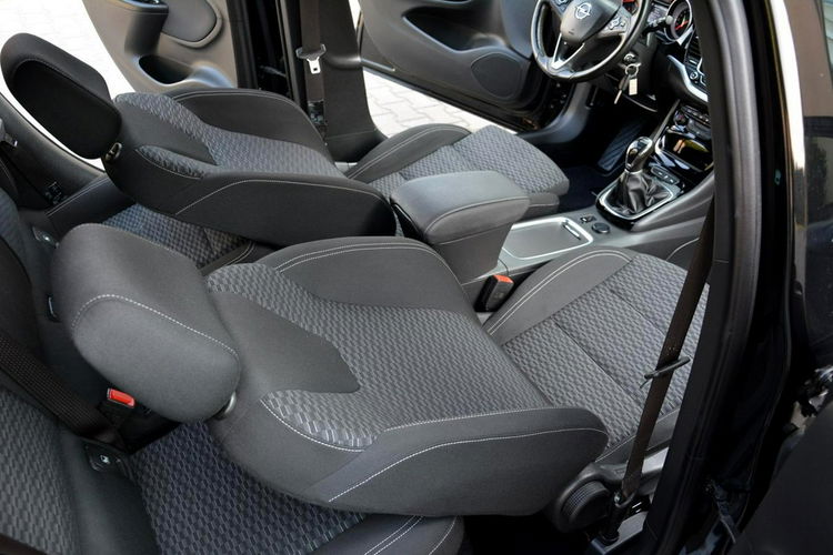 Opel Astra Ledy Duża Navi Grzana kierow 2xParktr. Grz. Kierownica Ideał z Niemiec zdjęcie 21