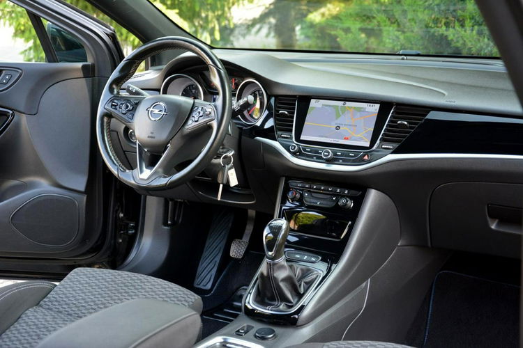 Opel Astra Ledy Duża Navi Grzana kierow 2xParktr. Grz. Kierownica Ideał z Niemiec zdjęcie 22