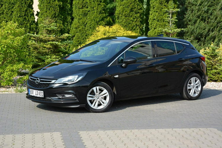 Opel Astra Ledy Duża Navi Grzana kierow 2xParktr. Grz. Kierownica Ideał z Niemiec zdjęcie 3