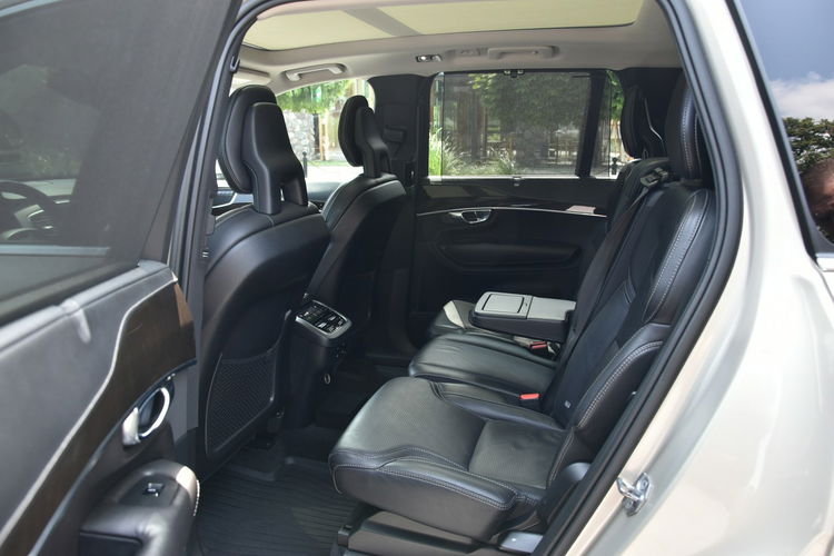 Volvo XC 90 AWD 2.0D5 235KM Inscription 2016r. Salon FV23 Iwł. 7osób PolestarSkóra zdjęcie 26