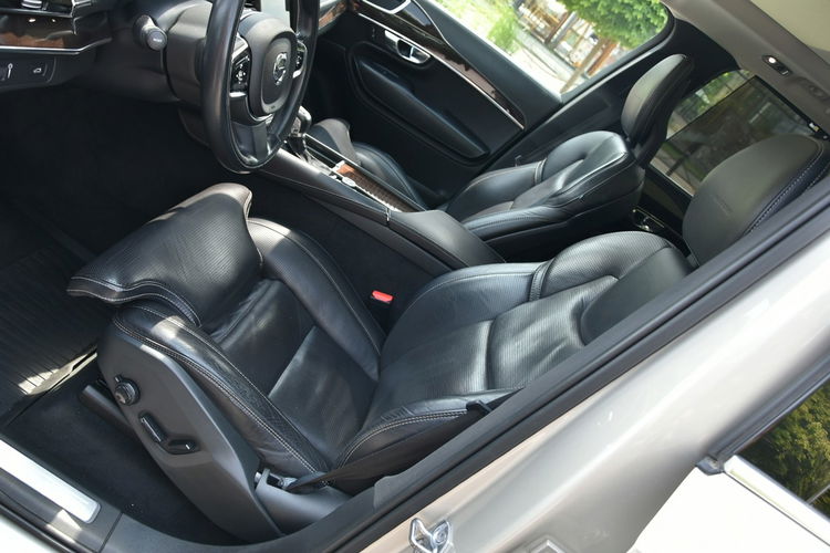 Volvo XC 90 AWD 2.0D5 235KM Inscription 2016r. Salon FV23 Iwł. 7osób PolestarSkóra zdjęcie 27