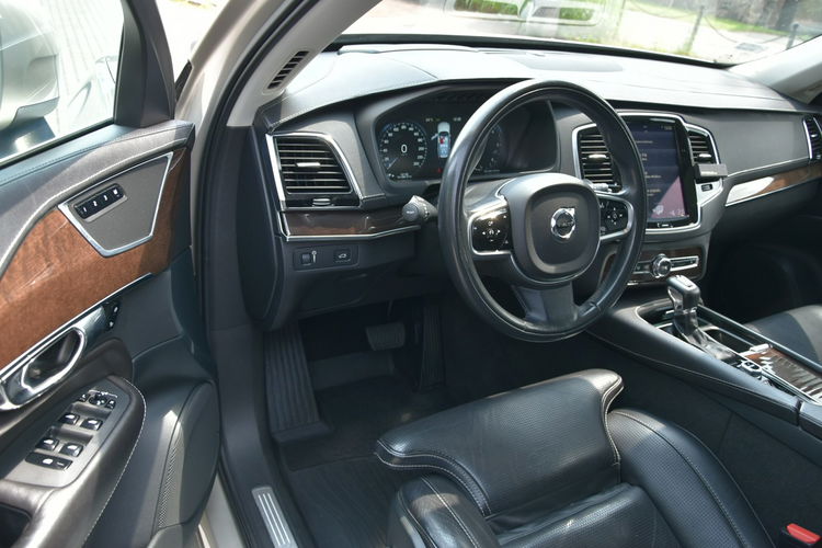 Volvo XC 90 AWD 2.0D5 235KM Inscription 2016r. Salon FV23 Iwł. 7osób PolestarSkóra zdjęcie 9