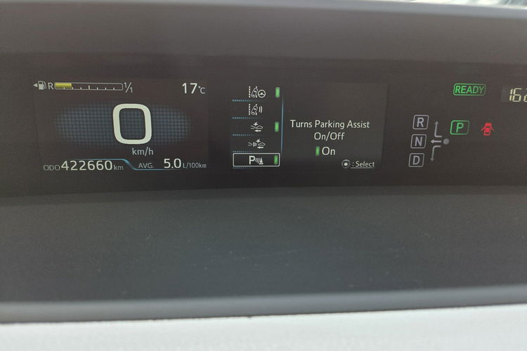 Toyota Prius 1.8 HSD 136KM Ledy Kamera Ast. Pasa Distronic Super Stan Serwis zdjęcie 18