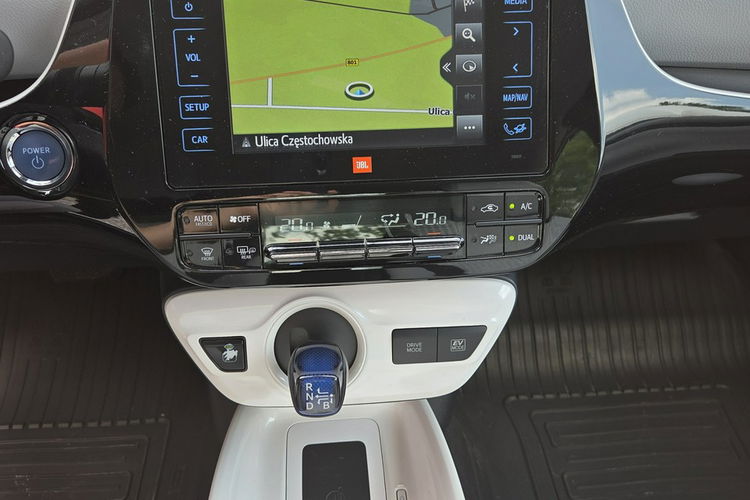 Toyota Prius 1.8 HSD 136KM Ledy Kamera Ast. Pasa Distronic Super Stan Serwis zdjęcie 29