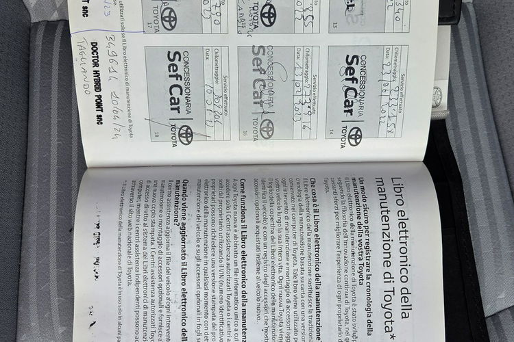 Toyota Prius 1.8 HSD 136KM Ledy Kamera Ast. Pasa Distronic Super Stan Serwis zdjęcie 33