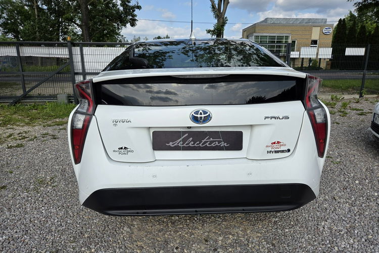 Toyota Prius 1.8 HSD 136KM Ledy Kamera Ast. Pasa Distronic Super Stan Serwis zdjęcie 5