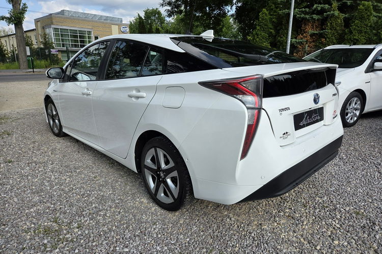 Toyota Prius 1.8 HSD 136KM Ledy Kamera Ast. Pasa Distronic Super Stan Serwis zdjęcie 6
