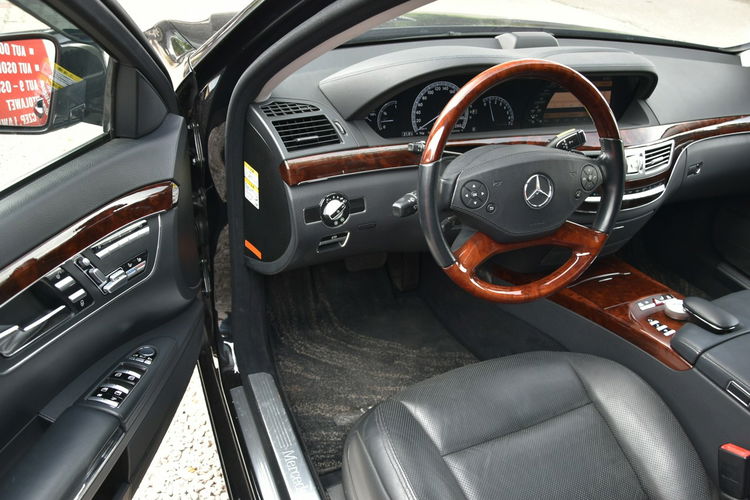 Mercedes S 550 S550 LONG 5.5 V8 388KM 2010r. Japonia 96tkm H/K Kamera ideał zdjęcie 26