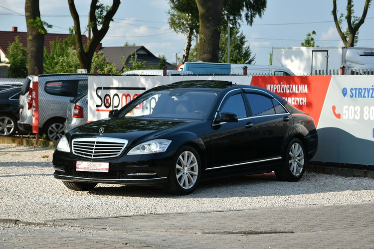 Mercedes S 550 S550 LONG 5.5 V8 388KM 2010r. Japonia 96tkm H/K Kamera ideał zdjęcie 4