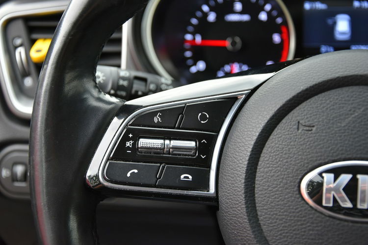 Kia Cee'd 1.6CRDi 116KM Manual XI.2018r. Climatronic NAVi Kamera Isofix TEMPOMAT zdjęcie 17