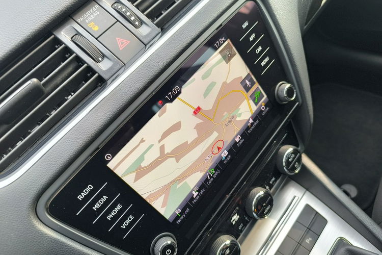 Skoda Octavia 1.6 TDi 116KM Klimatronic Navi zdjęcie 21