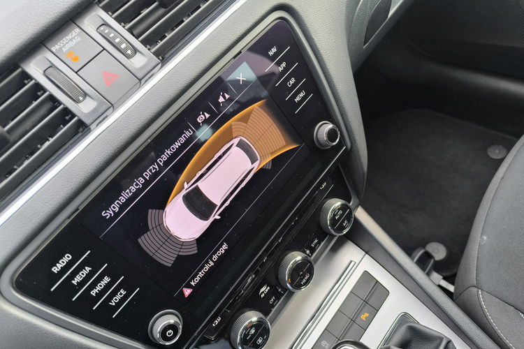 Skoda Octavia 1.6 TDi 116KM Klimatronic Navi zdjęcie 22
