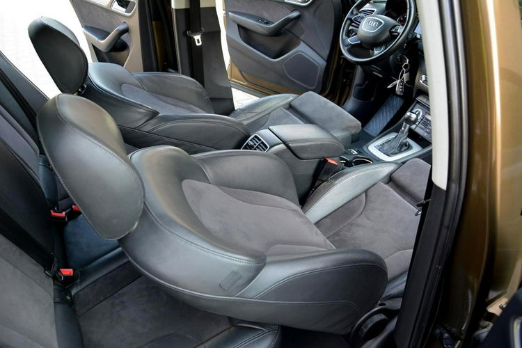 Audi Q3 Quattro Bixenon Led Skóry Navi Alcantara Keyles 2XParkt ASO zdjęcie 21