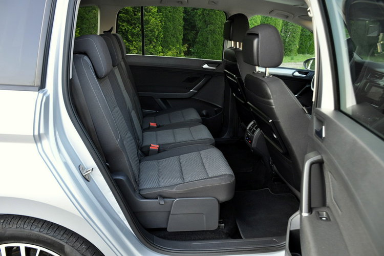 Volkswagen Touran 2.0TDI(150KM) Navi Automat Radar ACC Klimatronik Reling Alu17"ASO VW zdjęcie 19