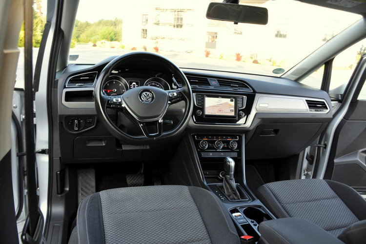 Volkswagen Touran 2.0TDI(150KM) Navi Automat Radar ACC Klimatronik Reling Alu17"ASO VW zdjęcie 29