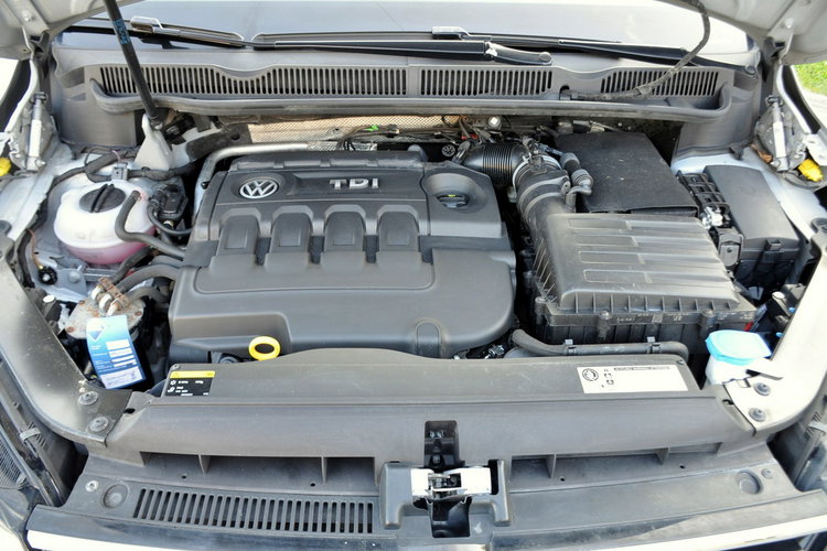 Volkswagen Touran 2.0TDI(150KM) Navi Automat Radar ACC Klimatronik Reling Alu17"ASO VW zdjęcie 39