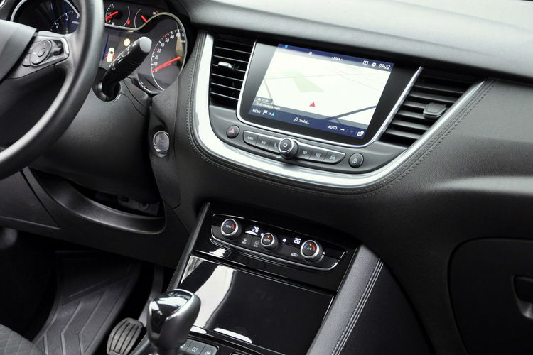 Opel Grandland X 1.2i(130KM) 69tyś.km Full Led Navi Radar Skóry Asystent Pasa Alu18"ASO zdjęcie 26