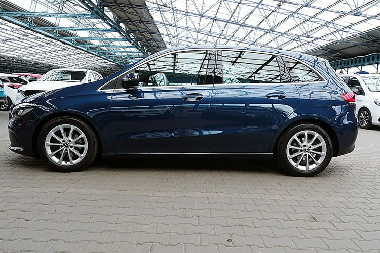 Mercedes B 180 Tylko 49TYŚ KM AUTOMAT Led+Skóra+NAVI+Kamera GWARANCJA Bezwyp 1WŁ F23% 4x2 zdjęcie 64