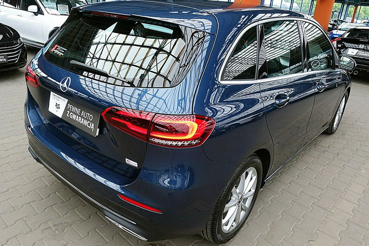 Mercedes B 180 Tylko 49TYŚ KM AUTOMAT Led+Skóra+NAVI+Kamera GWARANCJA Bezwyp 1WŁ F23% 4x2 zdjęcie 68