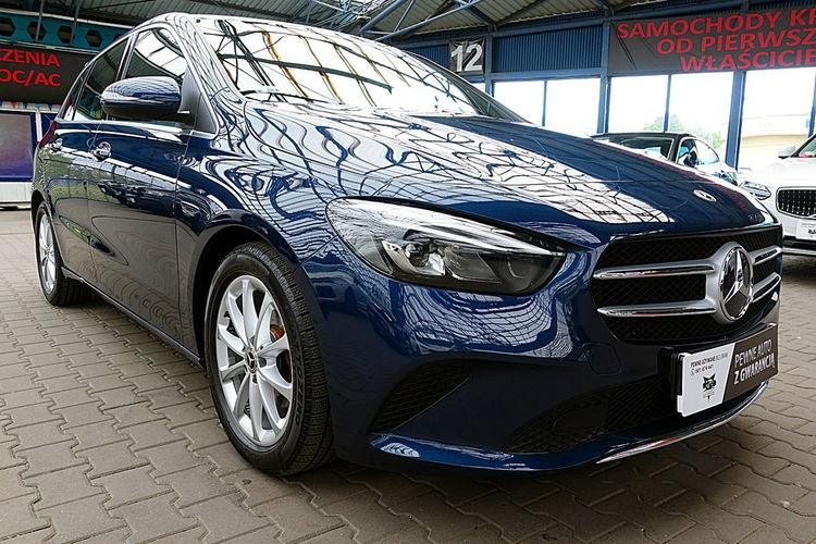 Mercedes B 180 Tylko 49TYŚ KM AUTOMAT Led+Skóra+NAVI+Kamera GWARANCJA Bezwyp 1WŁ F23% 4x2 zdjęcie 7