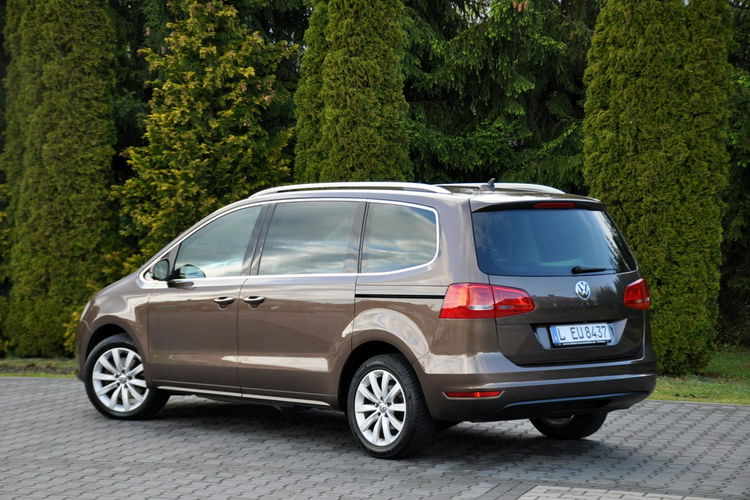Volkswagen Sharan 2.0TDI(140KM) Duża Navi Kamera Skóry El.Klapa Keyless Go IWł Alu17"ASO zdjęcie 13