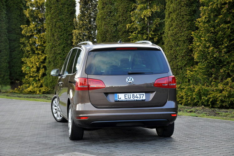 Volkswagen Sharan 2.0TDI(140KM) Duża Navi Kamera Skóry El.Klapa Keyless Go IWł Alu17"ASO zdjęcie 15
