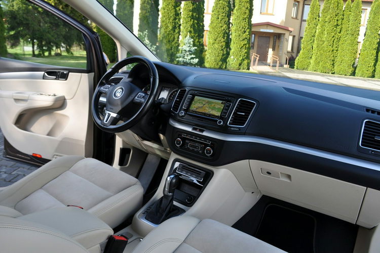 Volkswagen Sharan 2.0TDI(140KM) Duża Navi Kamera Skóry El.Klapa Keyless Go IWł Alu17"ASO zdjęcie 26