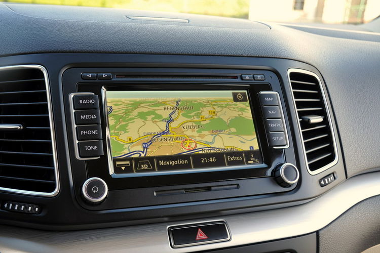 Volkswagen Sharan 2.0TDI(140KM) Duża Navi Kamera Skóry El.Klapa Keyless Go IWł Alu17"ASO zdjęcie 32