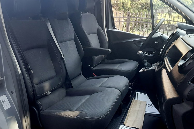 Renault Trafic 2.0 dci 145KM L2H1 ,  I WŁ,  Salon PL,  LED,  ,  F.vat 23% - 58500 netto zdjęcie 26