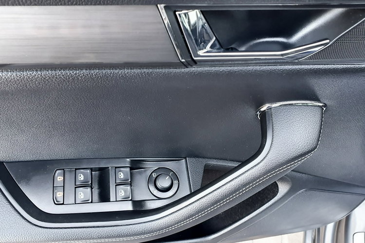 Skoda Superb STYLE, 2.0TDI 200KM, Wirutal kokpit, DSG, Salon PL, serwis, F.VAT23, leasing zdjęcie 42