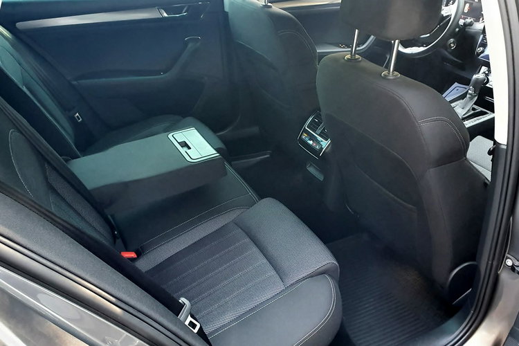 Skoda Superb STYLE, 2.0TDI 200KM, Wirutal kokpit, DSG, Salon PL, serwis, F.VAT23, leasing zdjęcie 44