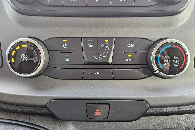 Ford transit L4H3 72999zł NETTO 2.0 TdCi/131KM zdjęcie 32