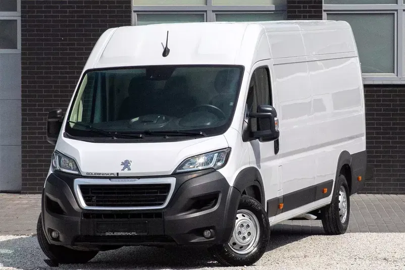 samochód dostawczy Peugeot zdjęcie 1
