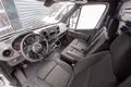 samochód dostawczy Mercedes zdjęcie 7