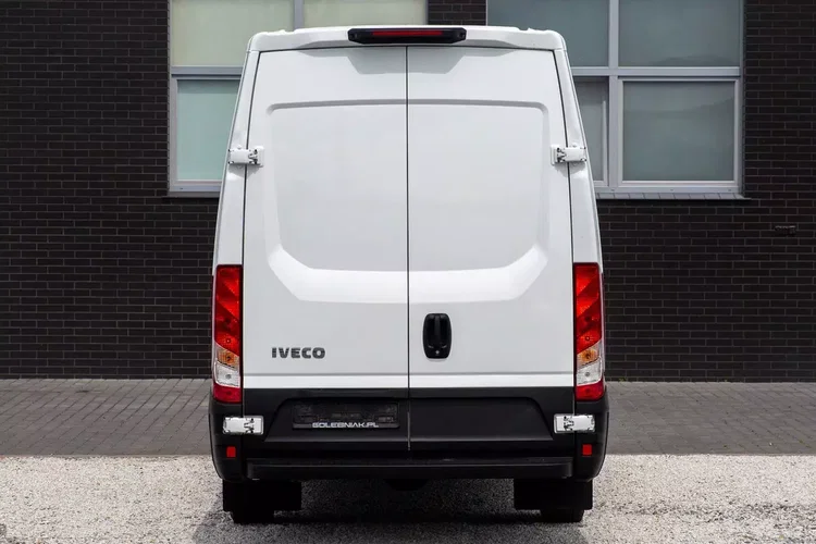 Iveco Daily L4H2 wersja MAXI 35S16 zdjęcie 5