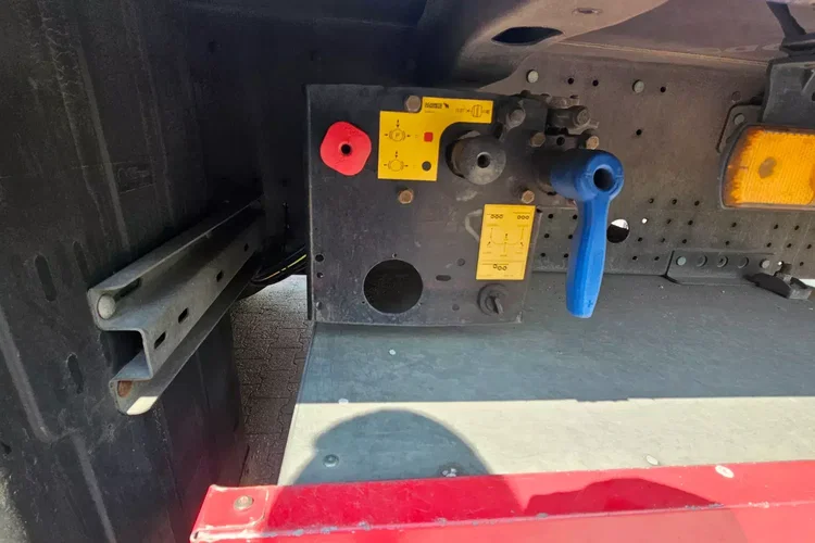 Schmitz Cargobull SCS 24/L zdjęcie 14