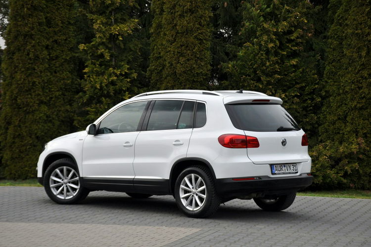 Volkswagen Tiguan 2.0TDI(150KM) Lift Lounge Duża Navi Kamera Klimatronik I Wł Alu18"ASO zdjęcie 13