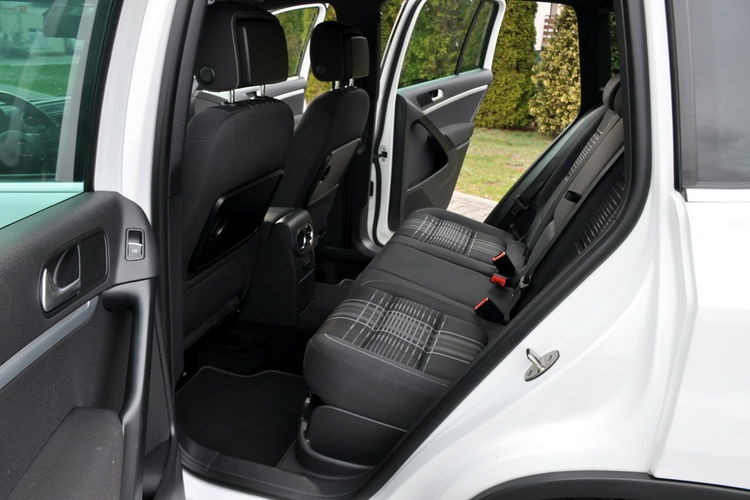 Volkswagen Tiguan 2.0TDI(150KM) Lift Lounge Duża Navi Kamera Klimatronik I Wł Alu18"ASO zdjęcie 21