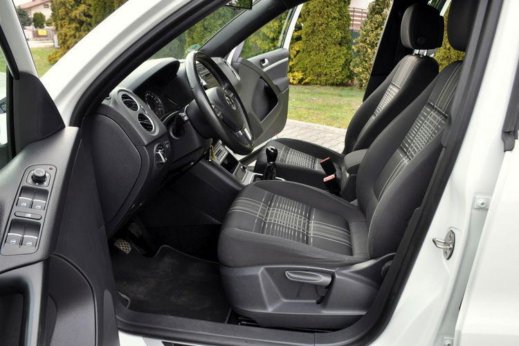 Volkswagen Tiguan 2.0TDI(150KM) Lift Lounge Duża Navi Kamera Klimatronik I Wł Alu18"ASO zdjęcie 22