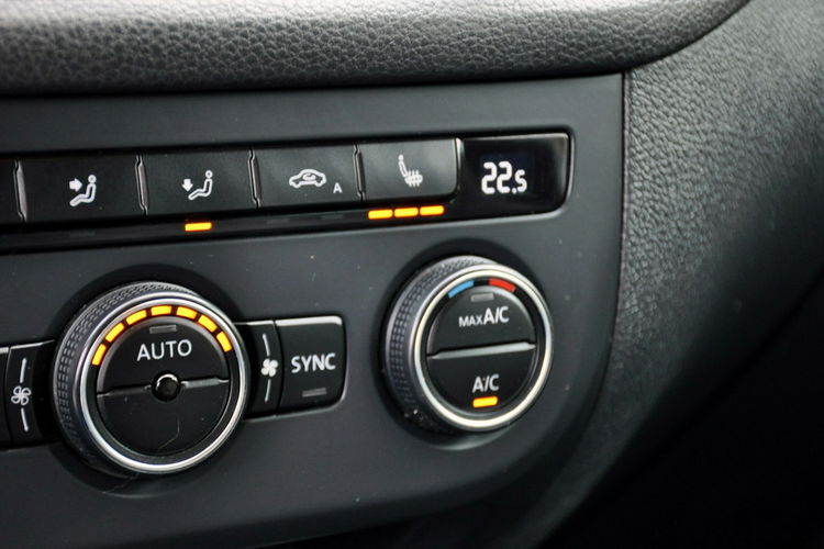 Volkswagen Tiguan 2.0TDI(150KM) Lift Lounge Duża Navi Kamera Klimatronik I Wł Alu18"ASO zdjęcie 34