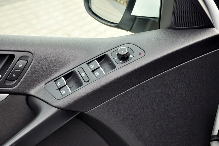 Volkswagen Tiguan 2.0TDI(150KM) Lift Lounge Duża Navi Kamera Klimatronik I Wł Alu18"ASO zdjęcie 37