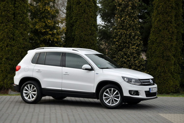 Volkswagen Tiguan 2.0TDI(150KM) Lift Lounge Duża Navi Kamera Klimatronik I Wł Alu18"ASO zdjęcie 4