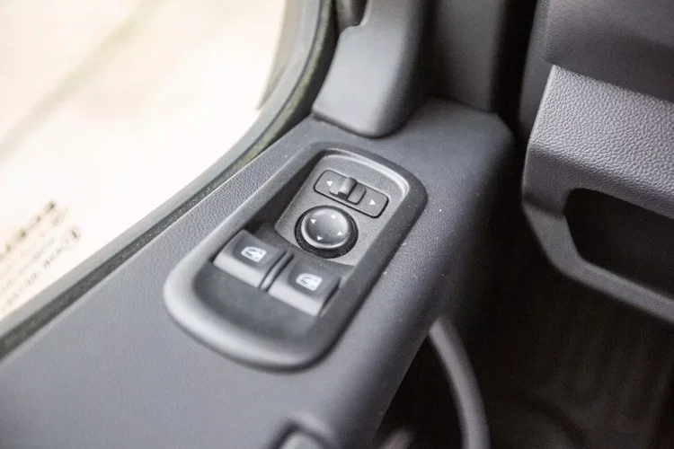 Renault Master L3H2 2.3 DCI Zawieszenie MAXI zdjęcie 16