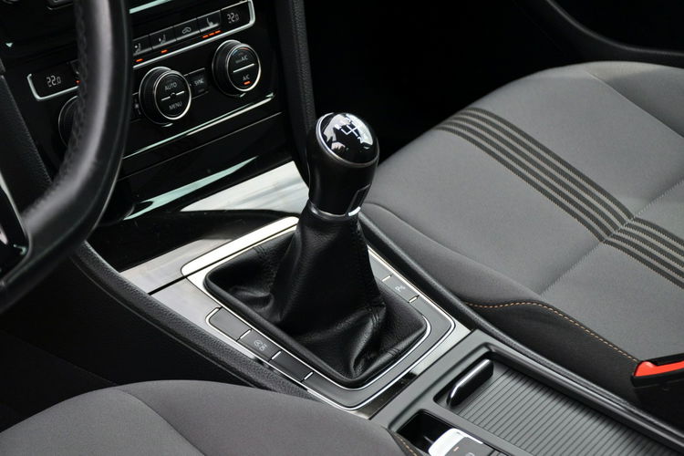 Volkswagen Golf 1.6TDI(110KM) Alstar Xenon Led Duża Navi Welur Chrom I Wł Alu16"ASO VW zdjęcie 35